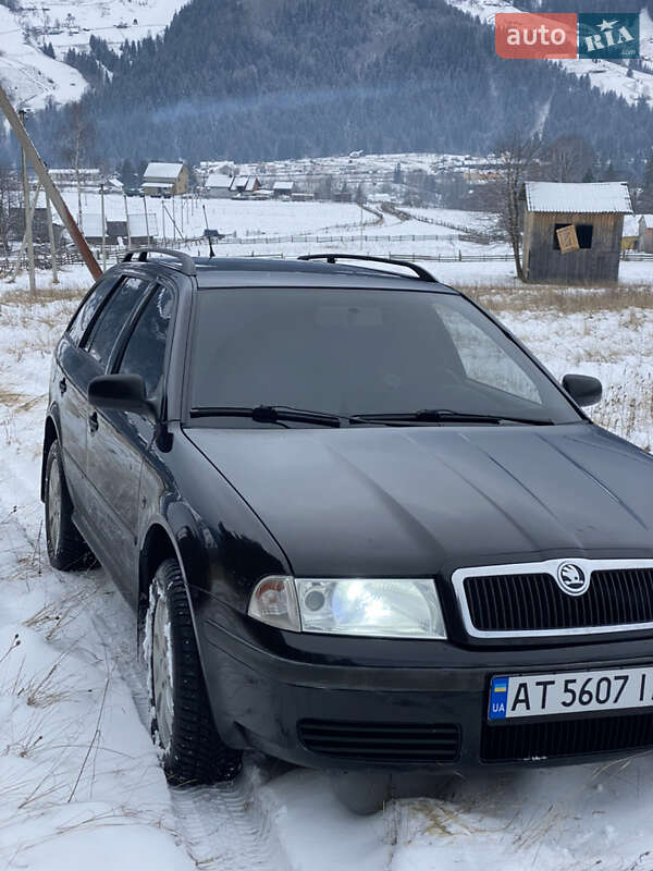 Универсал Skoda Octavia 2003 в Верховине