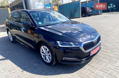 Универсал Skoda Octavia 2020 в 