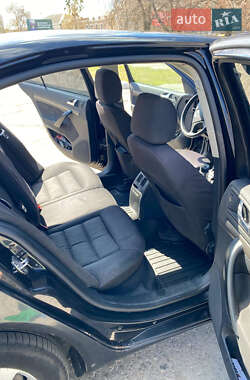 Лифтбек Skoda Octavia 2004 в 