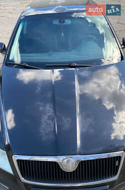 Лифтбек Skoda Octavia 2004 в 