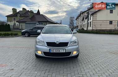 Лифтбек Skoda Octavia 2009 в 