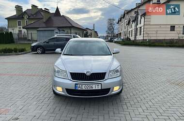 Лифтбек Skoda Octavia 2009 в 