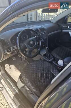 Лифтбек Skoda Octavia 2011 в 
