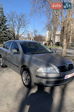 Лифтбек Skoda Octavia 2012 в 
