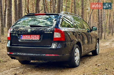 Универсал Skoda Octavia 2010 в 