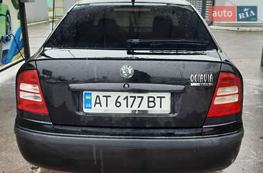 Лифтбек Skoda Octavia 2006 в 