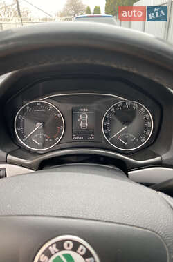 Универсал Skoda Octavia 2010 в 