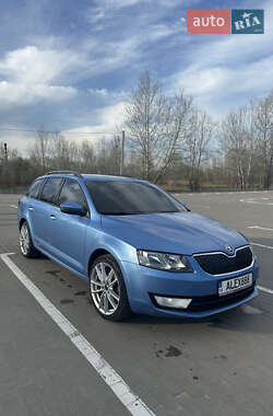 Універсал Skoda Octavia 2015 в 