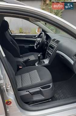 Універсал Skoda Octavia 2011 в 