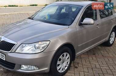 Ліфтбек Skoda Octavia 2012 в 