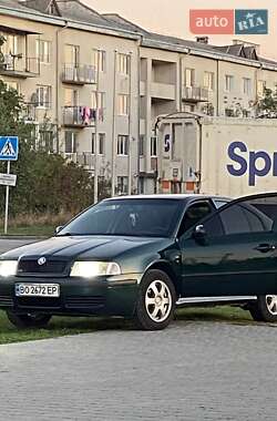 Ліфтбек Skoda Octavia 2000 в 