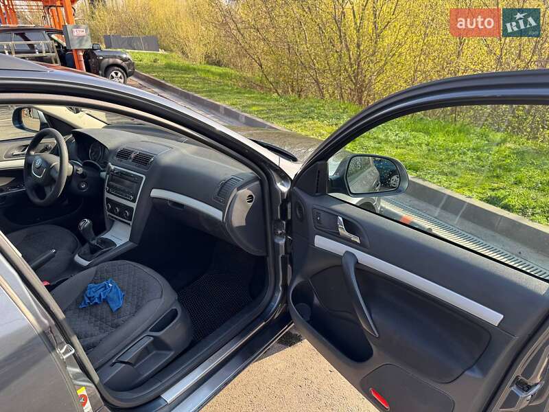 Универсал Skoda Octavia 2011 в Харькове