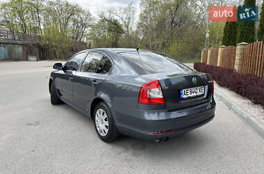 Лифтбек Skoda Octavia 2009 в 