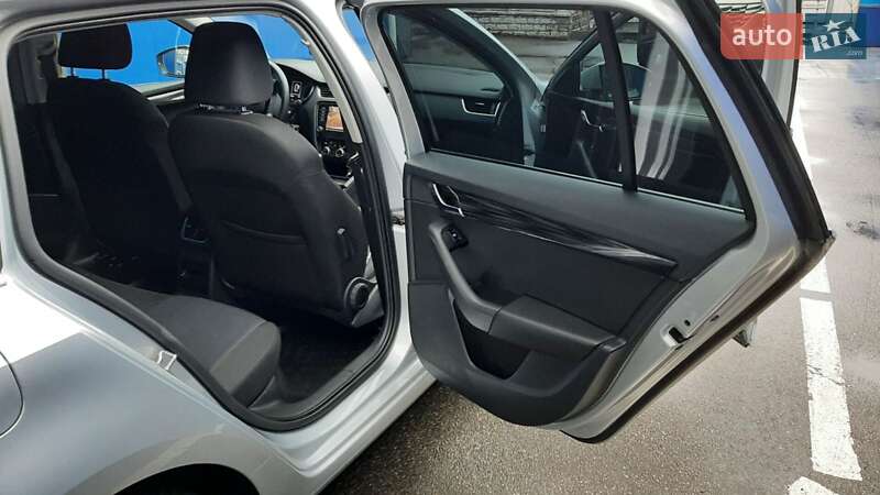 Універсал Skoda Octavia 2017 в Києві