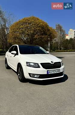 Лифтбек Skoda Octavia 2013 в 