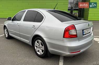 Лифтбек Skoda Octavia 2011 в 
