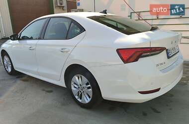 Лифтбек Skoda Octavia 2020 в 