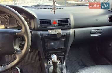 Ліфтбек Skoda Octavia 2003 в 