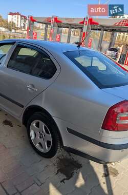 Ліфтбек Skoda Octavia 2006 в 