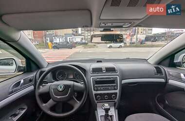 Лифтбек Skoda Octavia 2010 в 