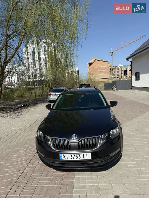 Універсал Skoda Octavia 2017 в Хмельницькому