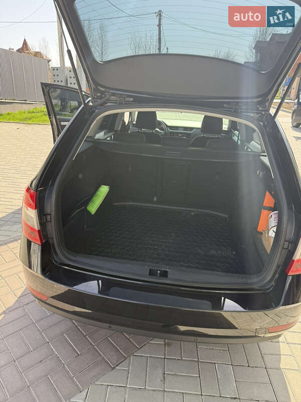 Універсал Skoda Octavia 2017 в Хмельницькому