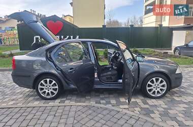 Лифтбек Skoda Octavia 2008 в 