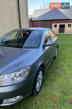 Лифтбек Skoda Octavia 2012 в 