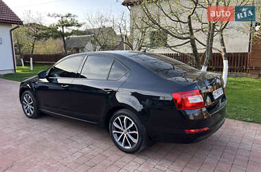 Лифтбек Skoda Octavia 2015 в 