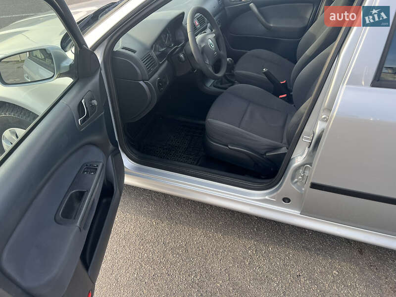 Універсал Skoda Octavia 2009 в Вінниці