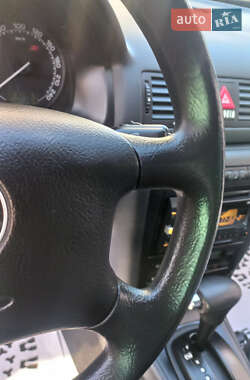 Универсал Skoda Octavia 2003 в 