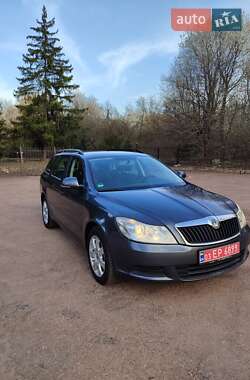 Универсал Skoda Octavia 2010 в 
