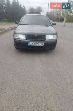 Лифтбек Skoda Octavia 2004 в 