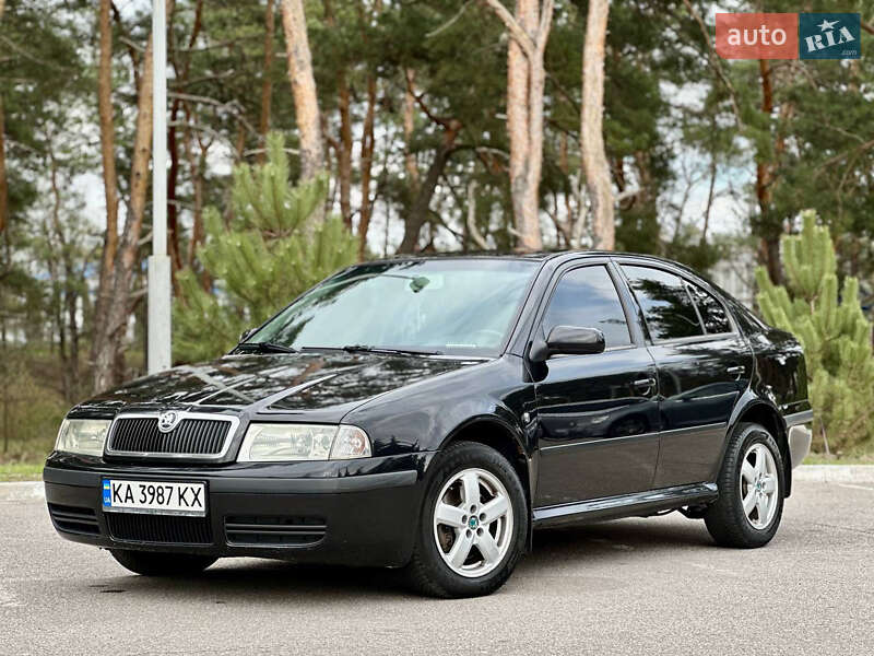 Лифтбек Skoda Octavia 2008 в 