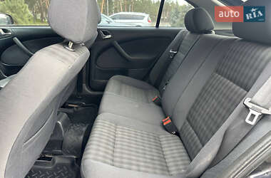 Лифтбек Skoda Octavia 2008 в 