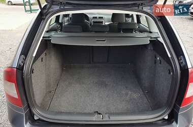 Универсал Skoda Octavia 2010 в 
