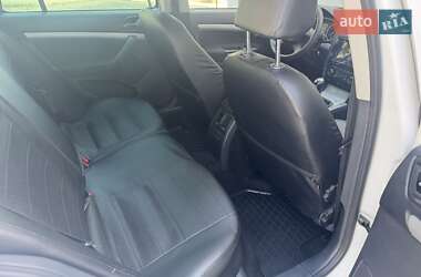 Универсал Skoda Octavia 2012 в 