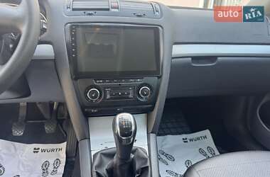 Универсал Skoda Octavia 2012 в 