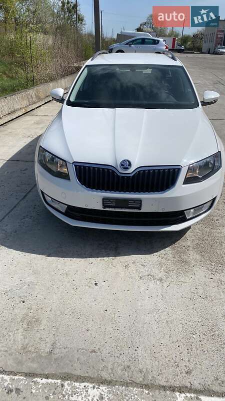Универсал Skoda Octavia 2014 в Стрые