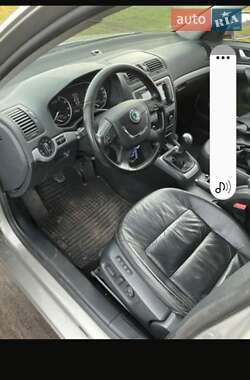 Лифтбек Skoda Octavia 2009 в 