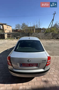 Лифтбек Skoda Octavia 2008 в 
