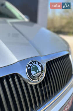 Лифтбек Skoda Octavia 2008 в 