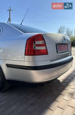 Лифтбек Skoda Octavia 2008 в 