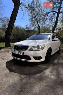 Универсал Skoda Octavia 2010 в 