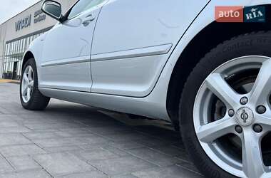 Универсал Skoda Octavia 2012 в 