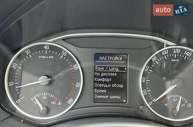 Универсал Skoda Octavia 2012 в 