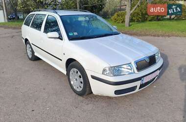 Ліфтбек Skoda Octavia 2009 в 