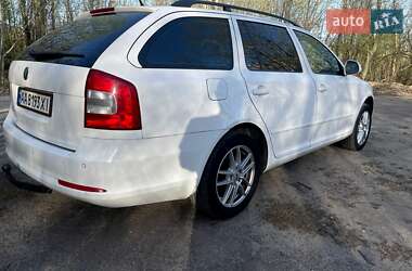 Универсал Skoda Octavia 2011 в 