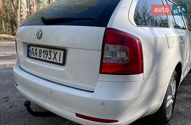 Универсал Skoda Octavia 2011 в 