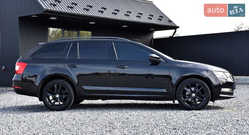 Универсал Skoda Octavia 2017 в Дрогобыче